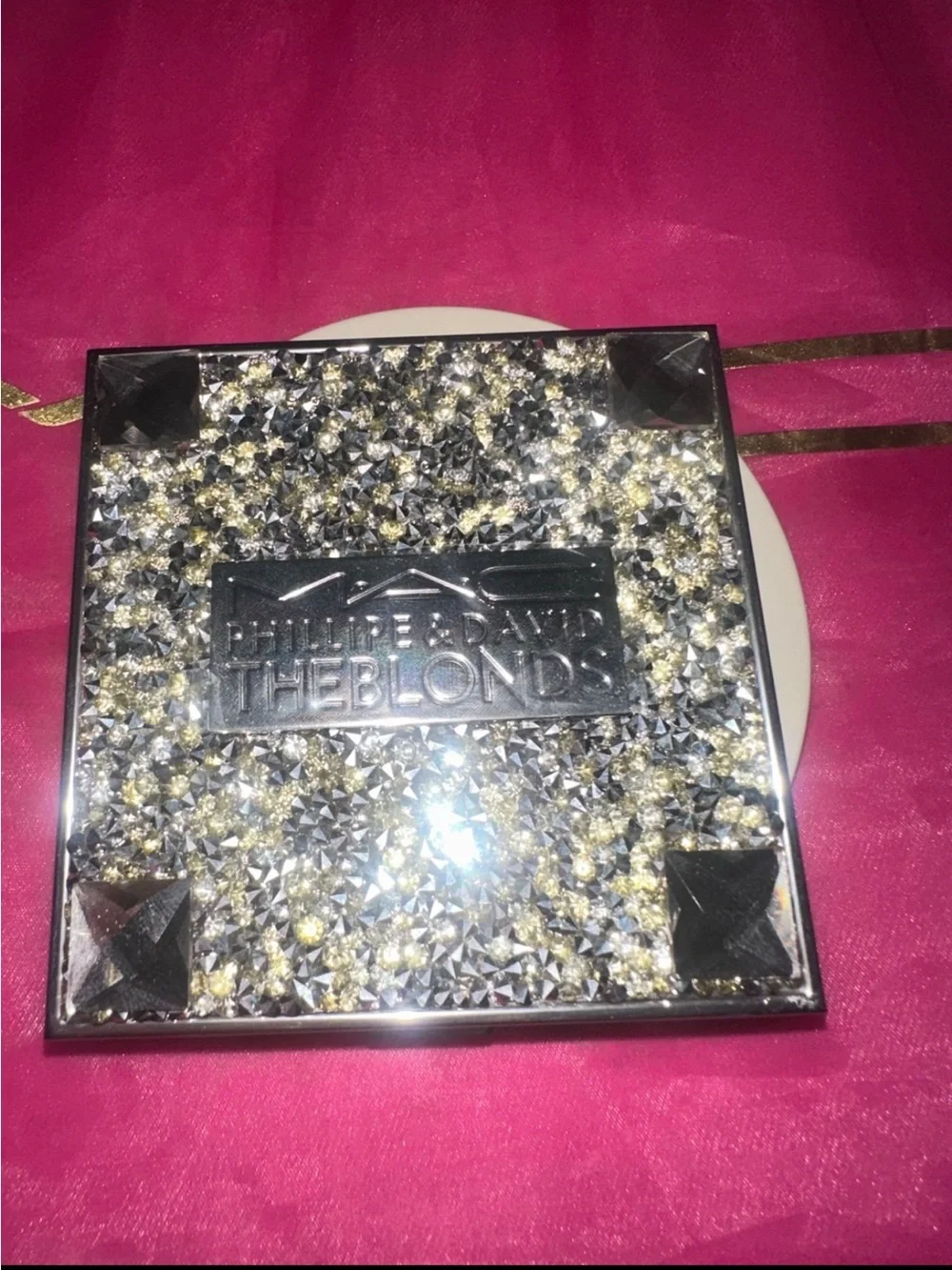 MAC The Blonds Magic Dust Powder